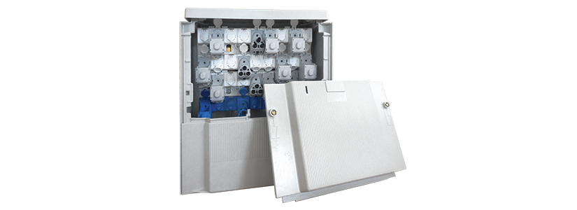 Coffrets de distribution équipés de grilles modulaires IP2X